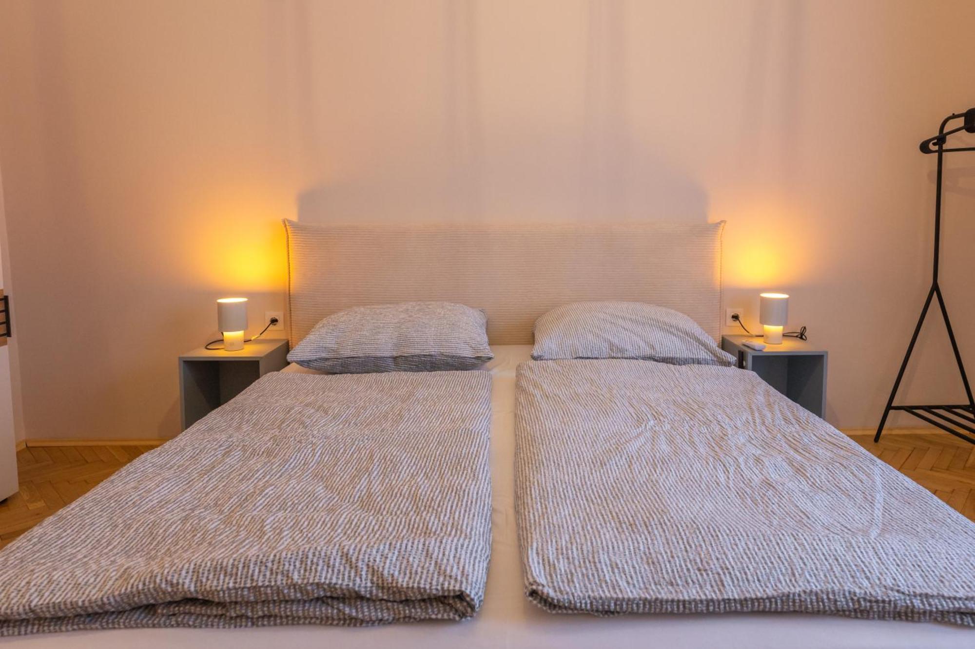 D6 Apartments Siofok Bagian luar foto