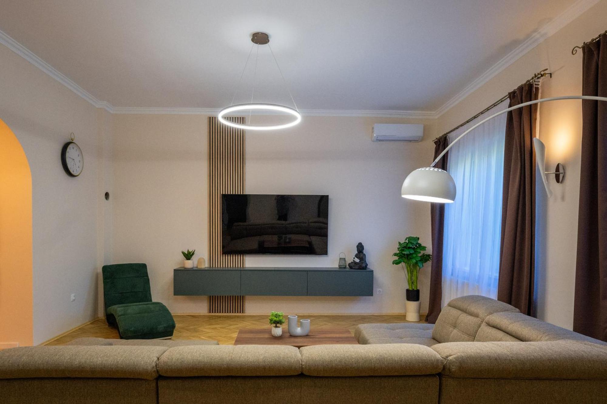 D6 Apartments Siofok Bagian luar foto